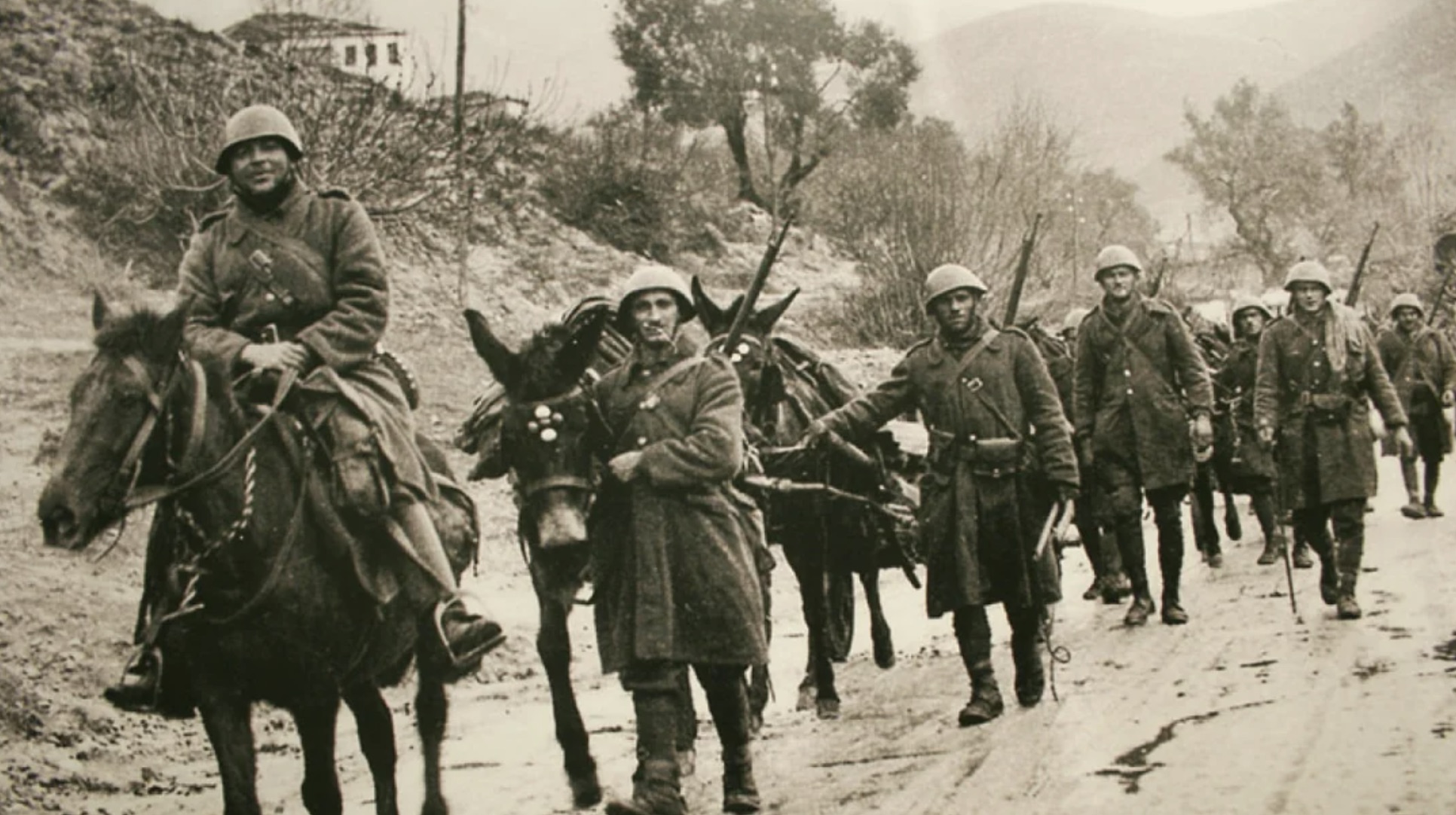Greek soldiers with their heroic mules during the Greek-Italian war, 1940